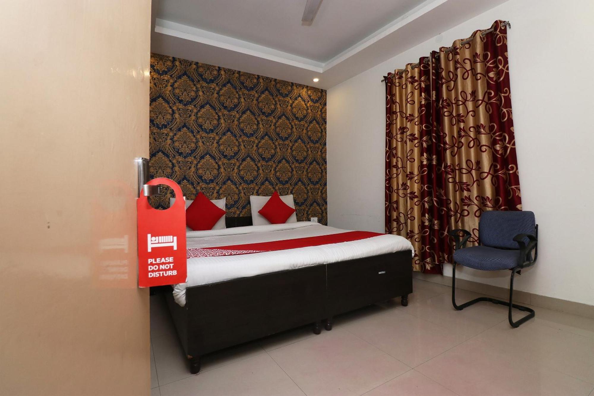 Oyo Flagship Hotel Daimond New Delhi Exteriör bild