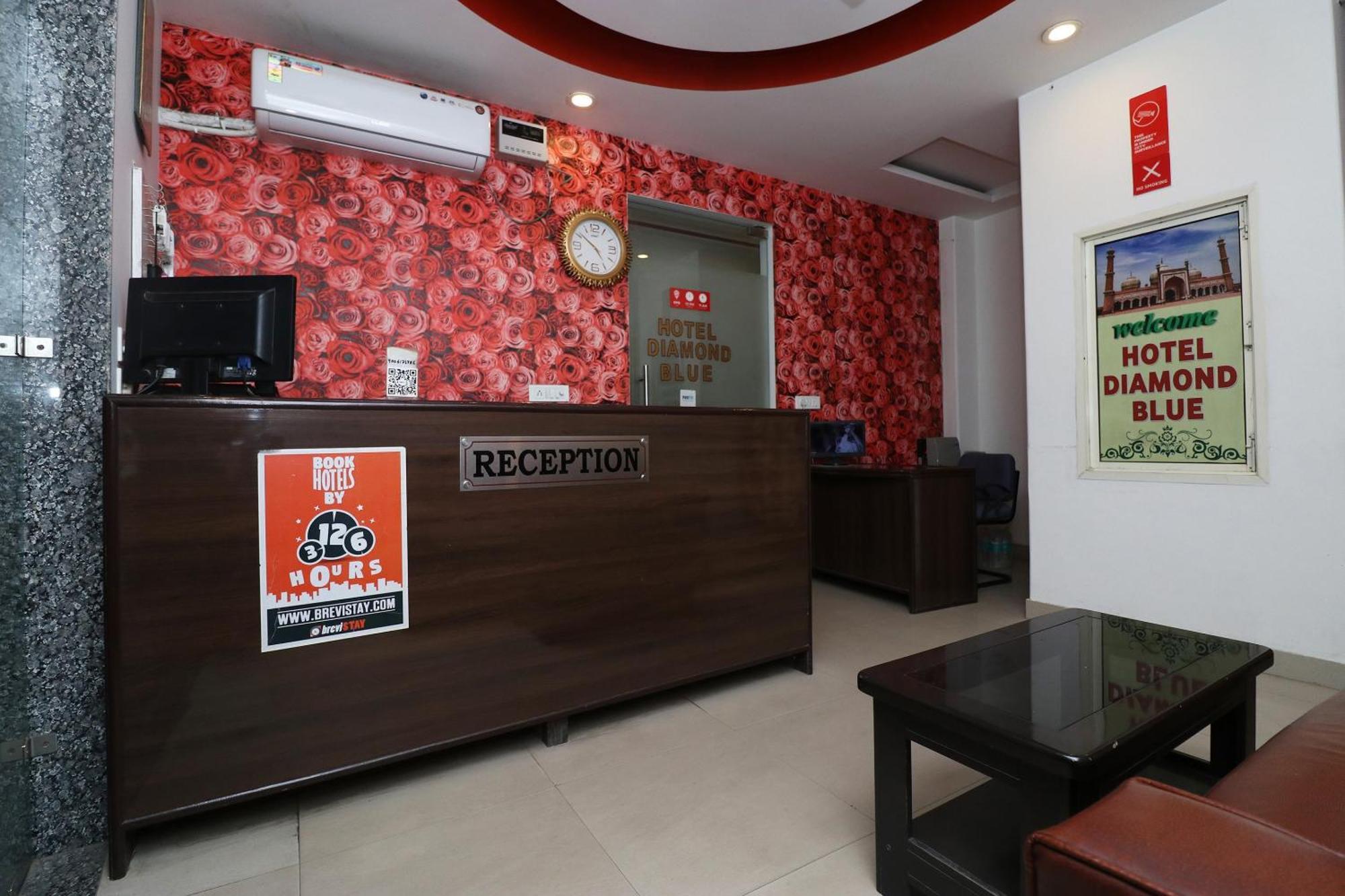 Oyo Flagship Hotel Daimond New Delhi Exteriör bild